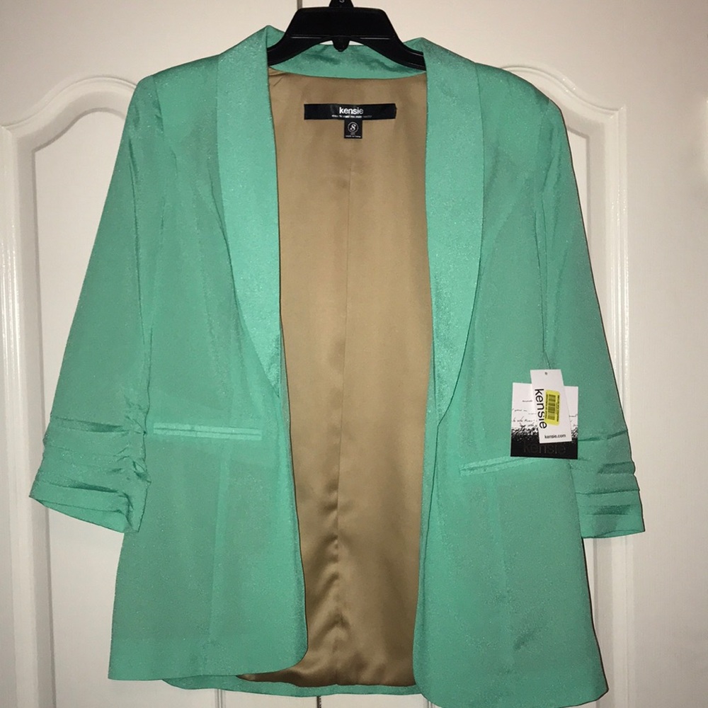 Cute Light Blazer